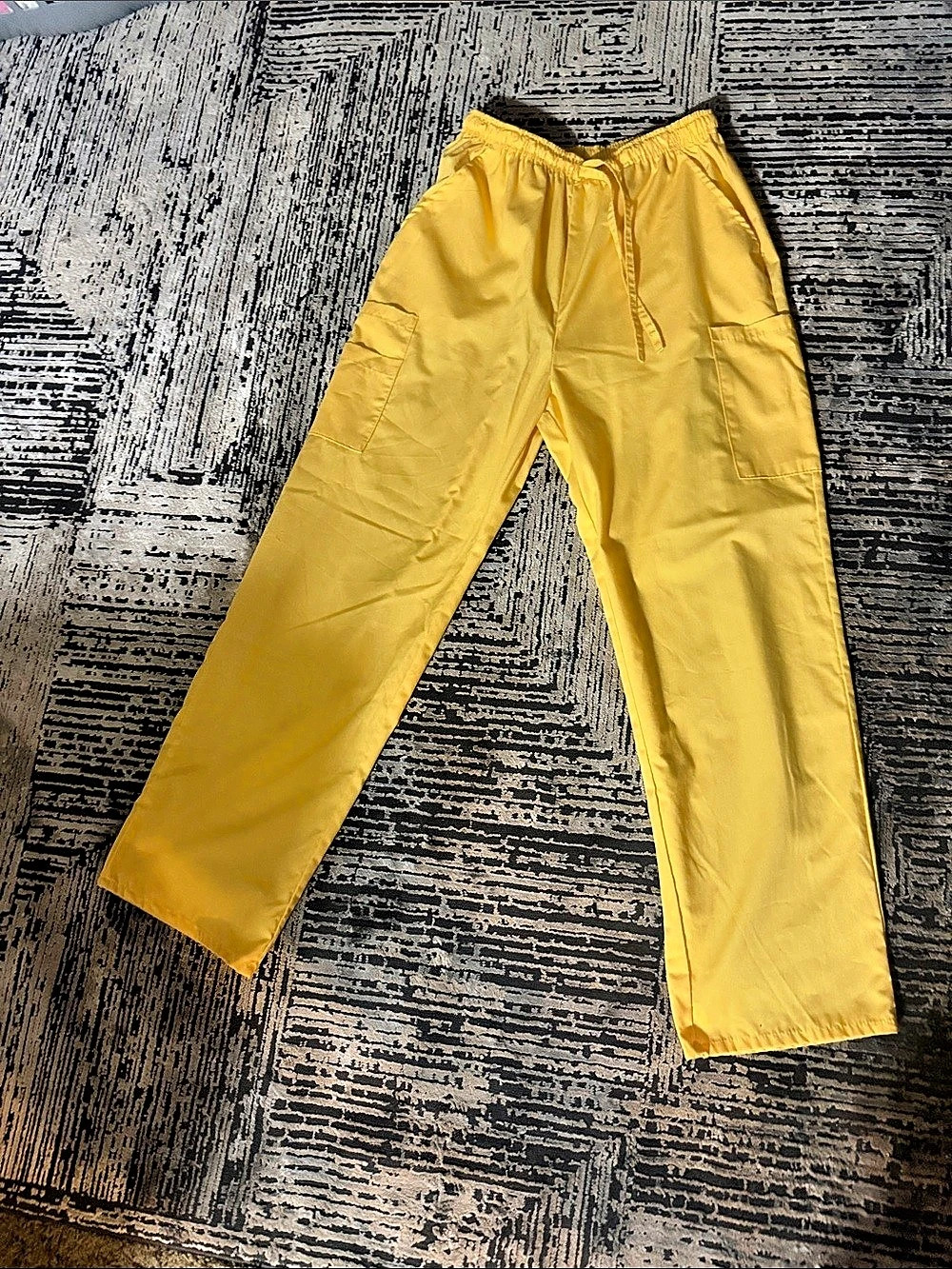 DELTA Yellow Track Pants Size Large Like New